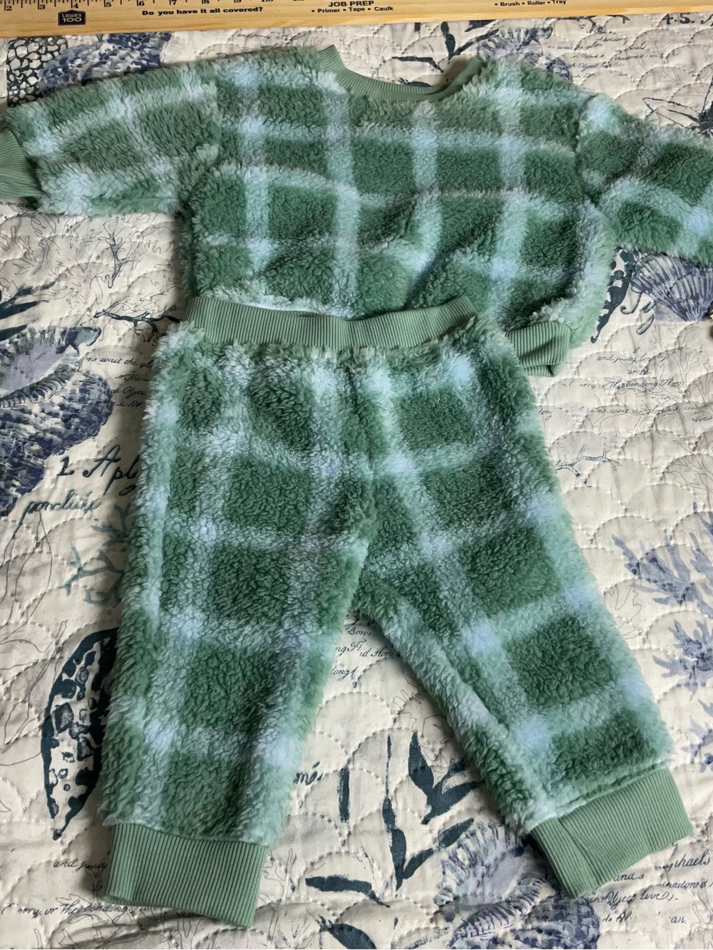 Cat & Jack Green Plaid Sherpa Pajama Set 6-9m baby outfit